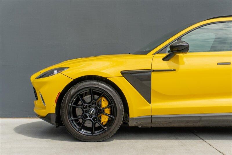 2021 Aston Martin DBX AM8 photo 15