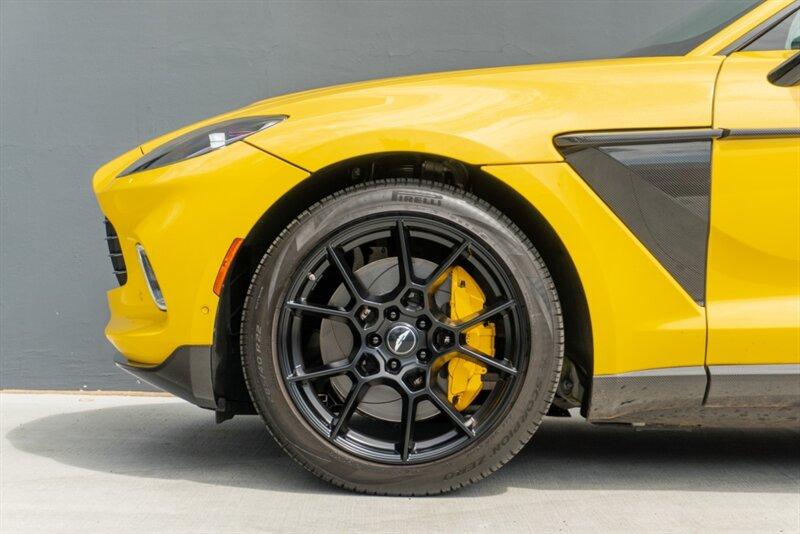 2021 Aston Martin DBX AM8 photo 16