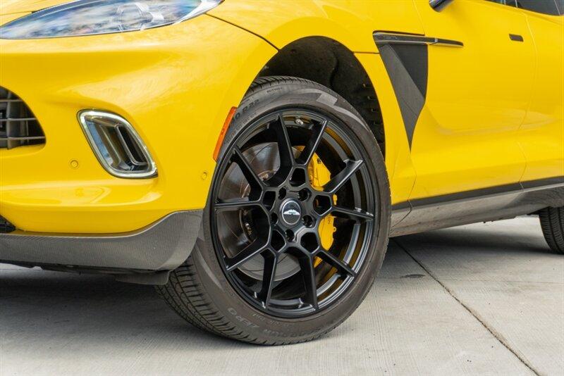 2021 Aston Martin DBX AM8 photo 22