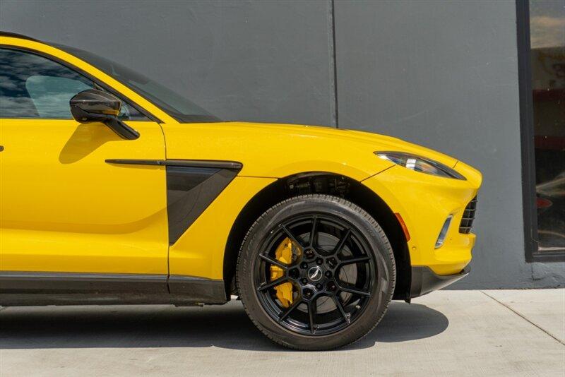 2021 Aston Martin DBX AM8 photo 36