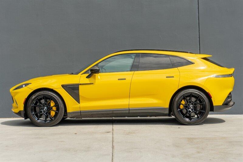 2021 Aston Martin DBX AM8 photo 4