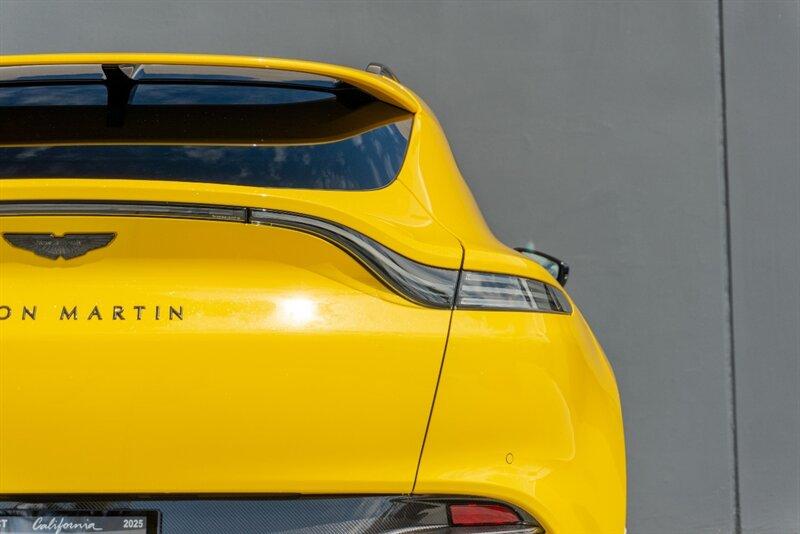 2021 Aston Martin DBX AM8 photo 42