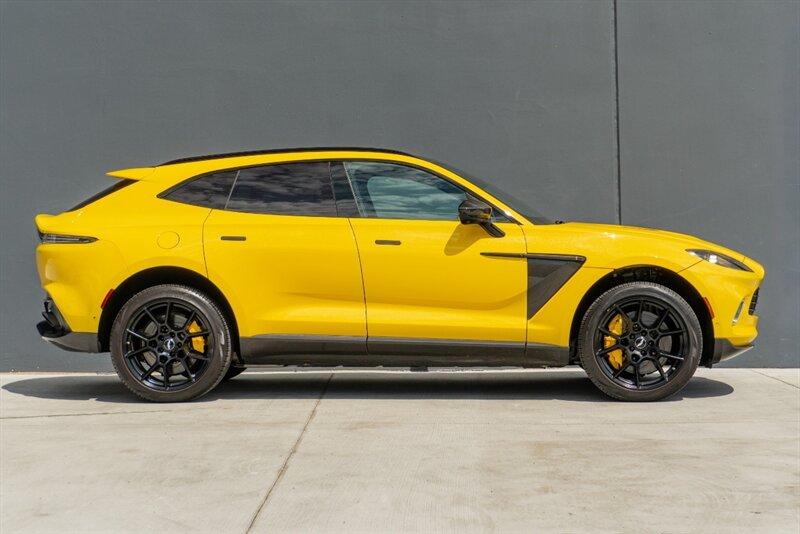 2021 Aston Martin DBX AM8 photo 5