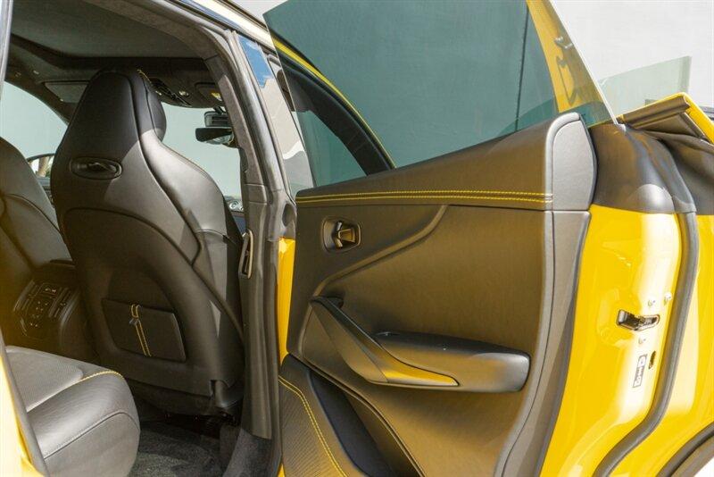 2021 Aston Martin DBX AM8 photo 55