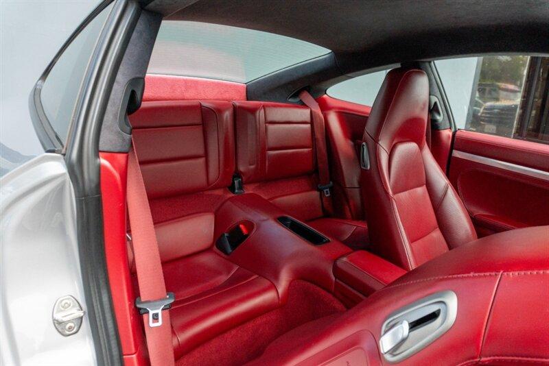 2017 Porsche 911 photo 43