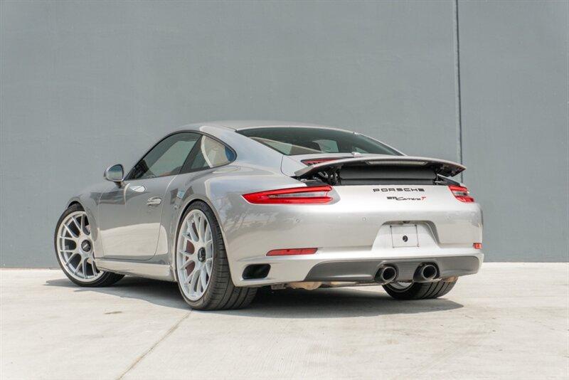 2017 Porsche 911 photo 8