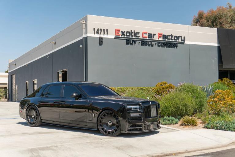 2024 Rolls-Royce Phantom -'s photo